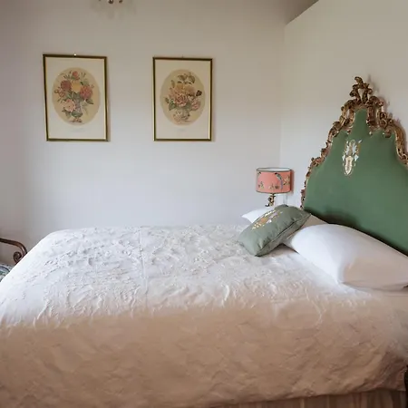 Soleevino - Exclusively For Adults Bed & Breakfast *