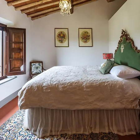 Soleevino - Exclusively For Adults Bed & Breakfast