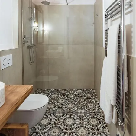 Bed & Breakfast Soleevino - Exclusively For Adults
